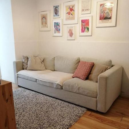 Apartamento Encantador Com Patio Лиссабон Экстерьер фото